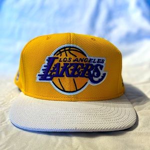 NWOT- Los Angeles Lakers Purple/Gold adidas SnapBack Hat